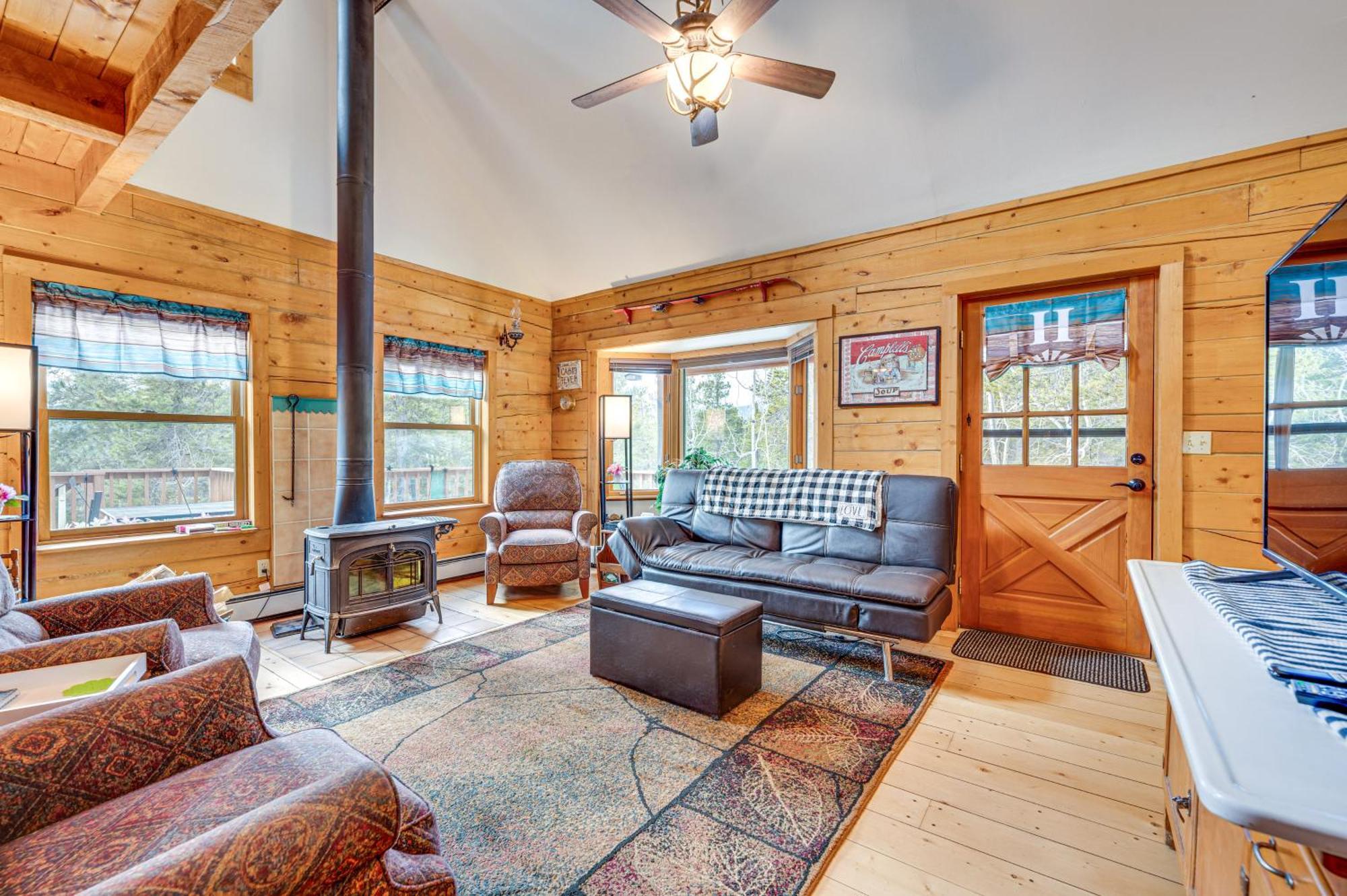 Secluded Black Hawk Log Cabin With Fire Pit! Exterior foto